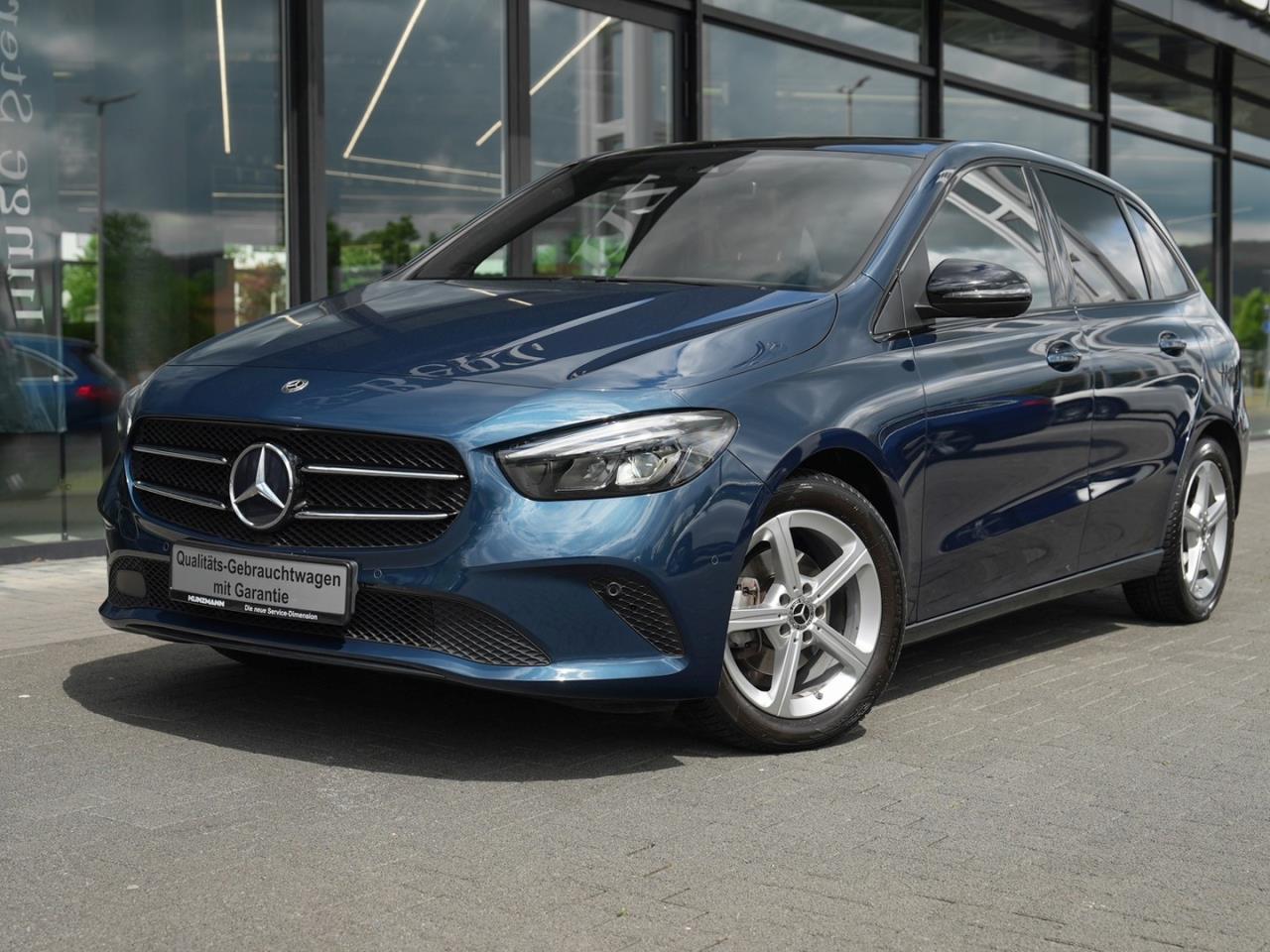 Mercedes-Benz B 180 Progressive Night Panorama Kamera Easy-P