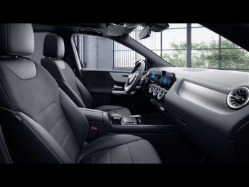 Mercedes-Benz B 180 AMG Night MBUXNavi+ Panorama Kamera