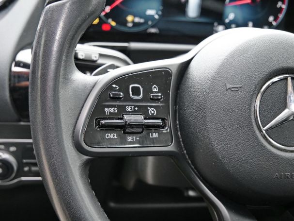 Mercedes-Benz B 180 Style MBUXNavi-Prem. Kamera Spiegel-Paket