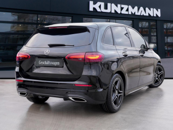 Mercedes-Benz B 180 AMG Night MBUXNavi-Prem. AHK 360° EasyP