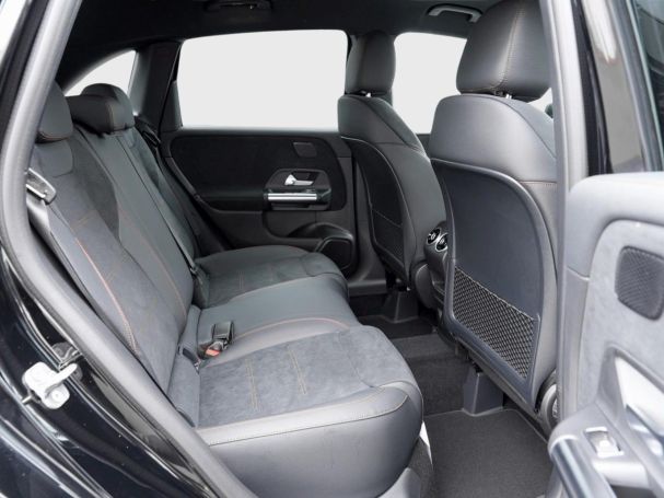 Mercedes-Benz B 180 AMG Night Navi EasyPack AHK 360° Keyless