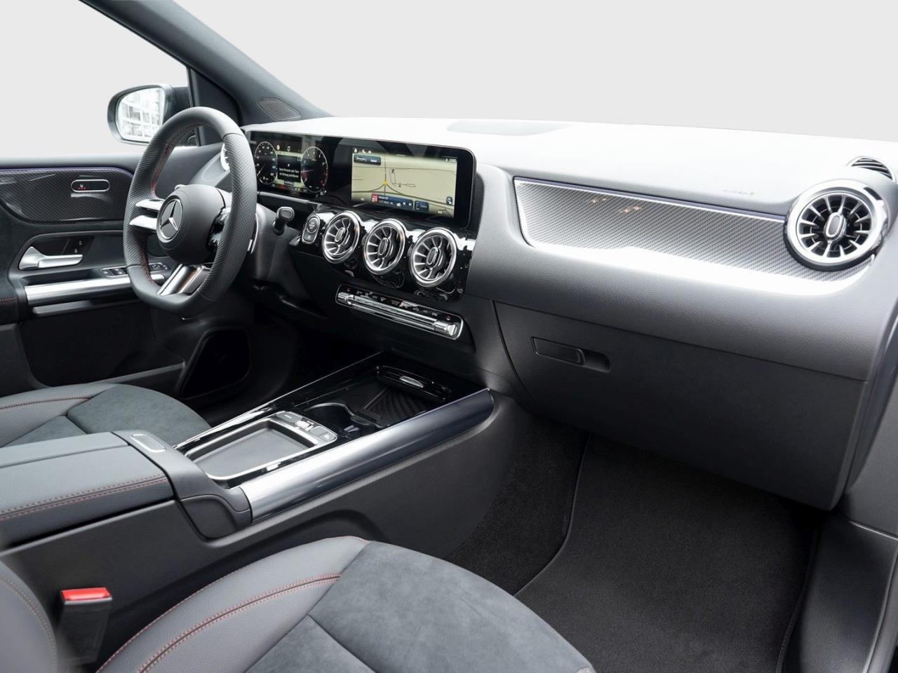 Mercedes-Benz B 180 AMG Night Navi EasyPack AHK 360° Keyless