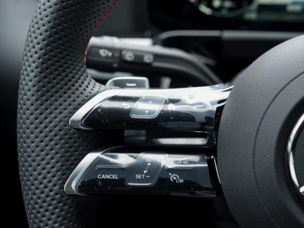 Mercedes-Benz B 180 AMG Night Navi EasyPack AHK 360° Keyless