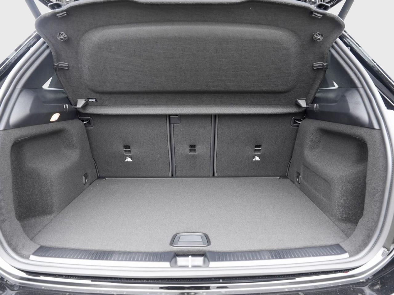 Mercedes-Benz B 180 AMG Night Navi EasyPack AHK 360° Keyless