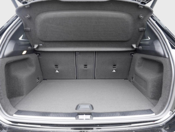 Mercedes-Benz B 180 AMG Night Navi EasyPack AHK 360° Keyless