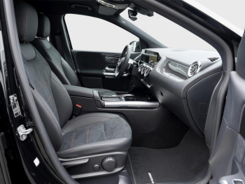 Mercedes-Benz B 180 AMG Night Navi EasyPack AHK 360° Keyless