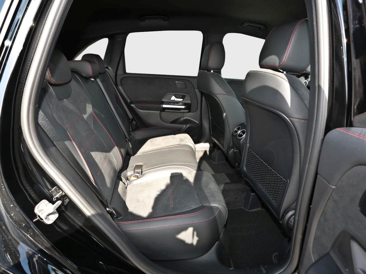 Mercedes-Benz B 180 AMG Night MBUXNavi-Prem. 360° AHK