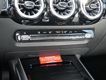 Mercedes-Benz B 180 Progressive Distronic Kamera Easy-Pack AHK