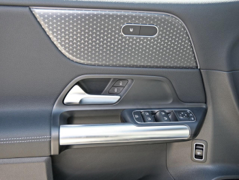 Mercedes-Benz B 180 Progressive Distronic Kamera Easy-Pack AHK