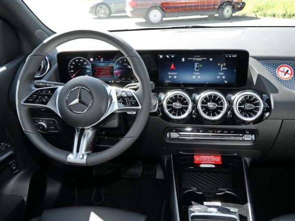 Mercedes-Benz B 180 Progressive Distronic Kamera Easy-Pack AHK