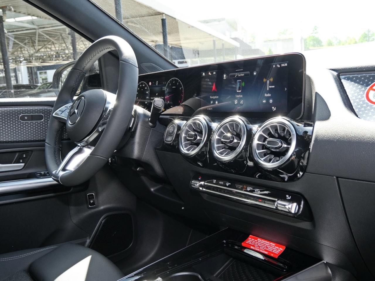 Mercedes-Benz B 180 Progressive Distronic Kamera Easy-Pack AHK