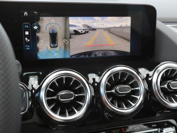 Mercedes-Benz B 180 AMG Night 360° AHK Winter-Paket