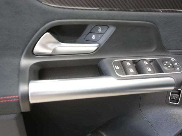 Mercedes-Benz B 180 AMG Night 360° AHK Winter-Paket