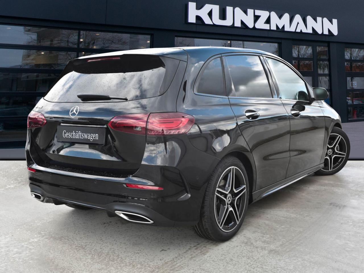 Mercedes-Benz B 180 AMG Night 360° AHK Winter-Paket