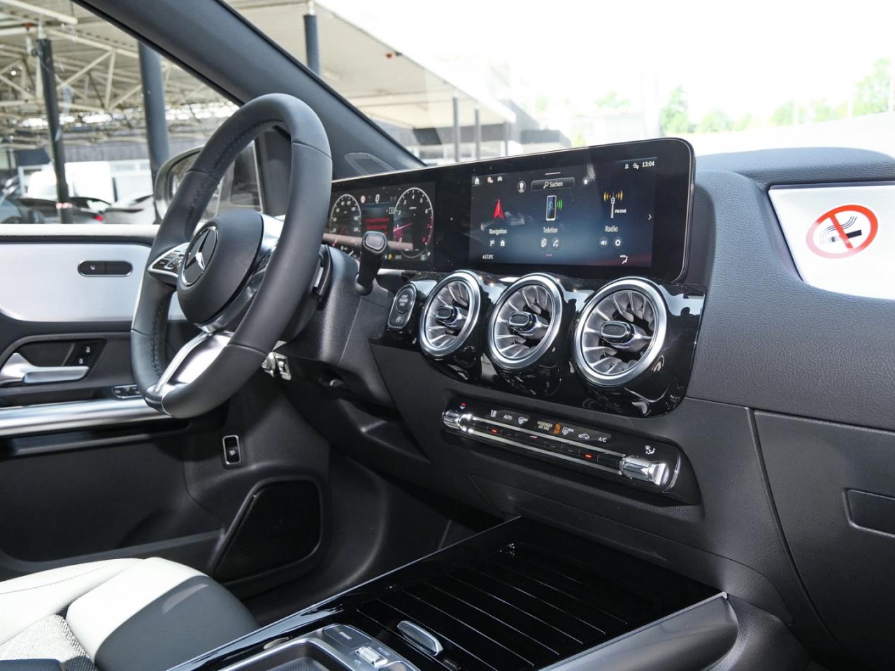 Mercedes-Benz B 180 Progressive Night Distronic Kamera AHK