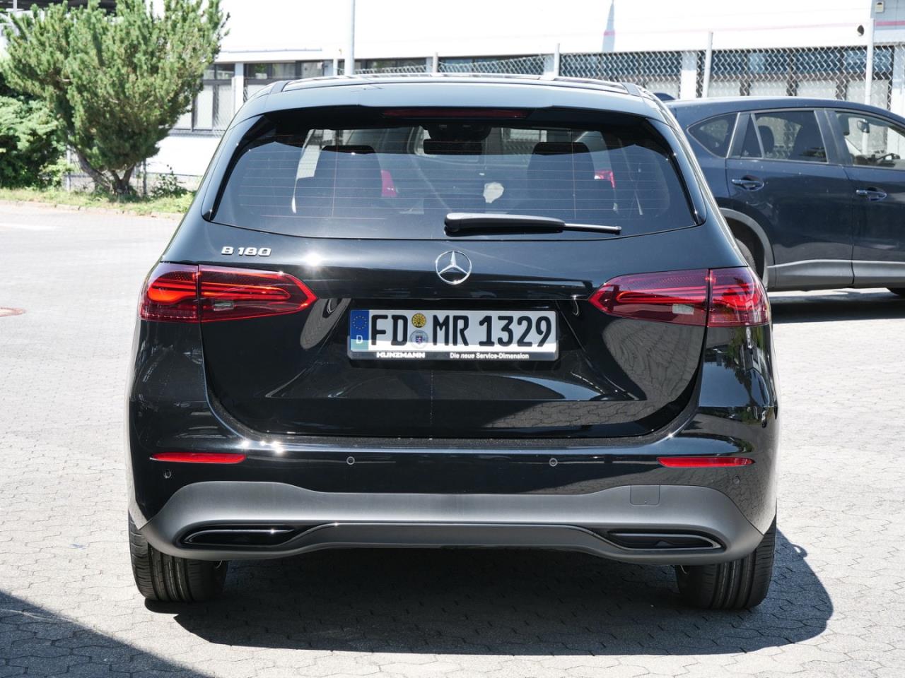 Mercedes-Benz B 180 Progressive Night Distronic Kamera AHK