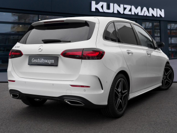Mercedes-Benz B 180 AMG Night 360° EasyP AHK Totwinkel Sitzhzg