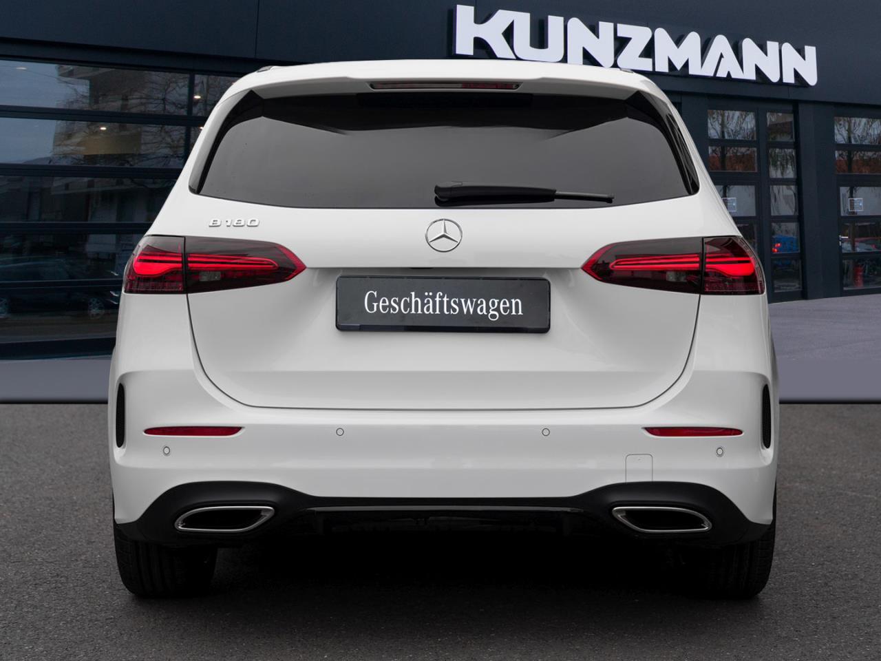 Mercedes-Benz B 180 AMG Night 360° EasyP AHK Totwinkel Sitzhzg