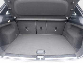 Mercedes-Benz B 180 AMG Night 360° EasyP AHK Totwinkel Sitzhzg