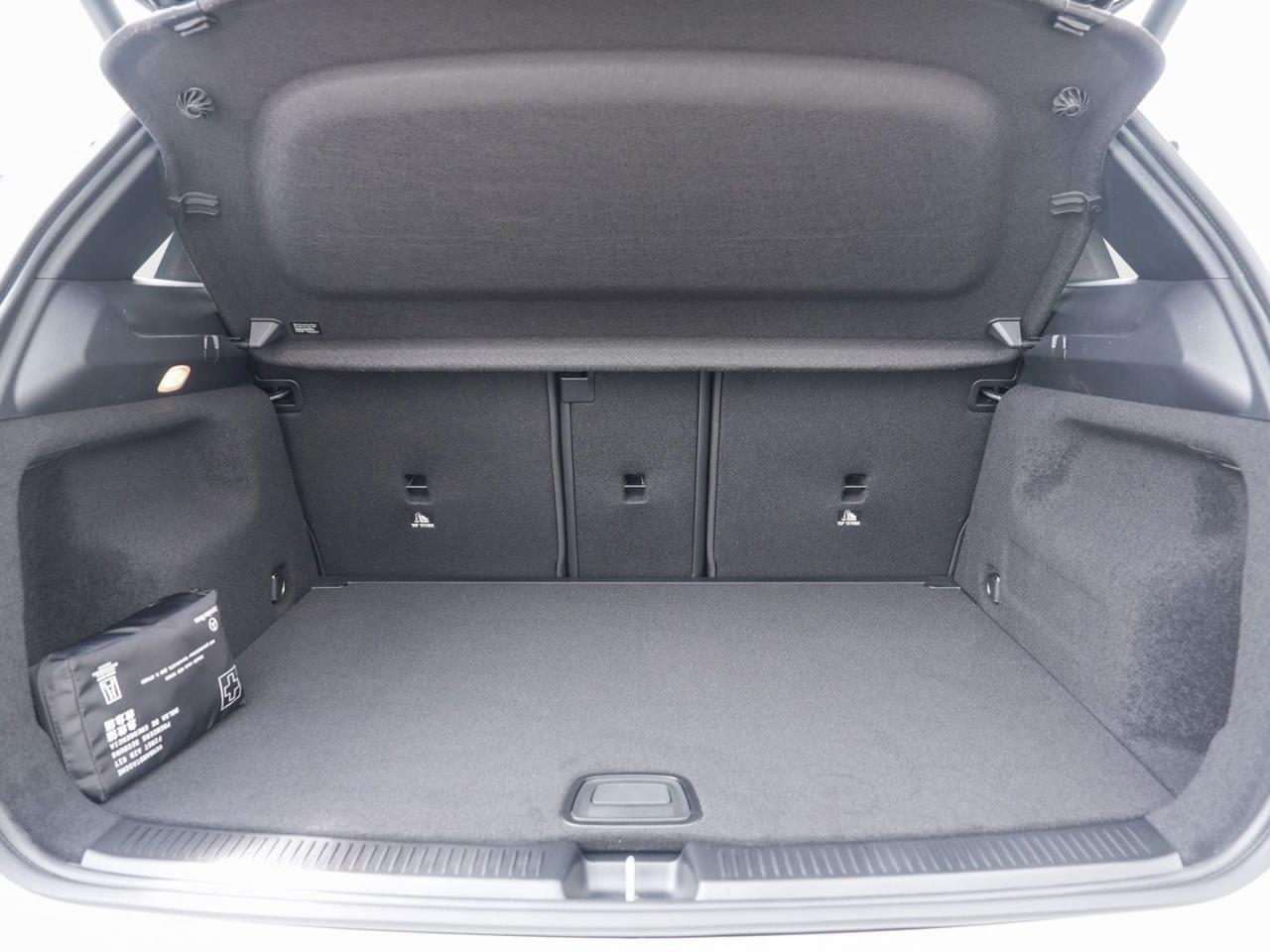 Mercedes-Benz B 180 AMG Night MBUXNavi-Prem. Easy-P 360? AHK