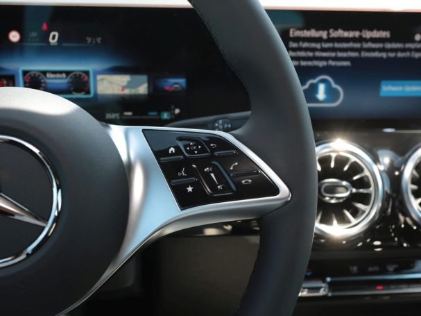 Mercedes-Benz B 180 Progressive Navi Distronic Kamera AHK