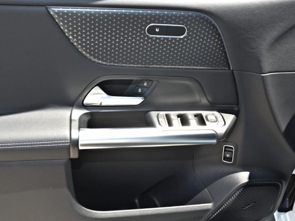 Mercedes-Benz B 180 Progressive Navi Distronic Kamera AHK