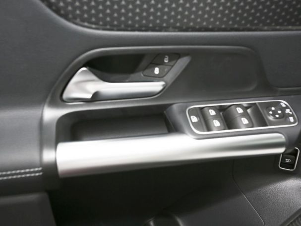 Mercedes-Benz B 180 Progressive Distronic Easy-Pack AHK