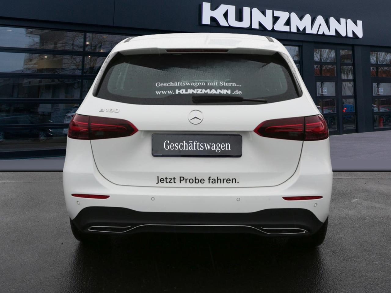 Mercedes-Benz B 180 Progressive Distronic Easy-Pack AHK