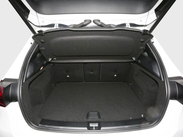 Mercedes-Benz B 180 Progressive Distronic Easy-Pack AHK