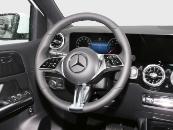 Mercedes-Benz B 180 Progressive Distronic Easy-Pack AHK