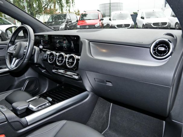 Mercedes-Benz B 180 Progressive Distronic 360° Navi SpurH SHZ