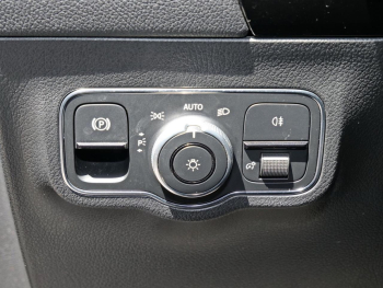 Mercedes-Benz B 200 d Progressive Distronic Kamera AHK