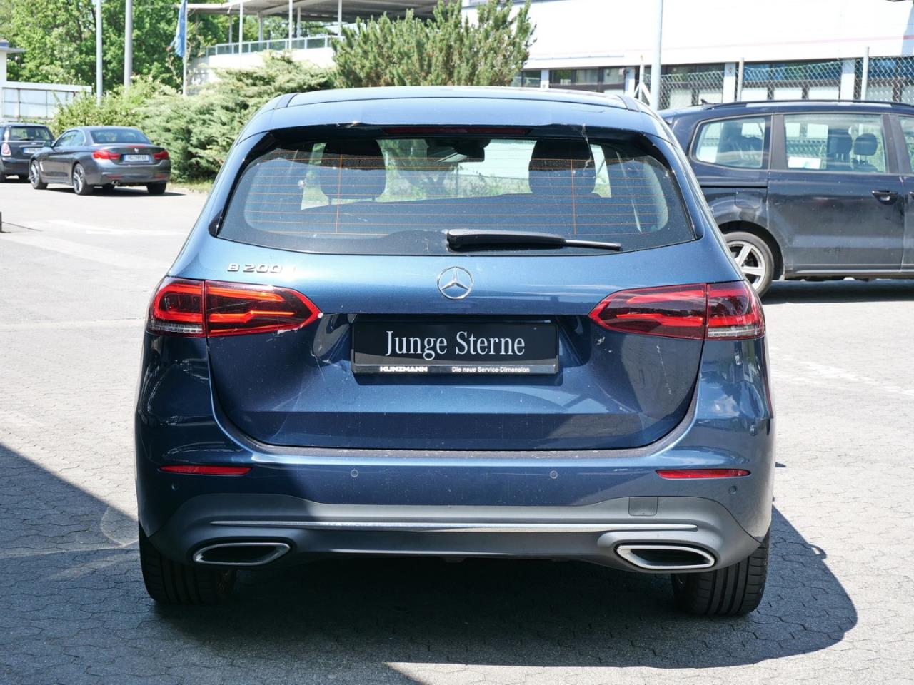Mercedes-Benz B 200 d Progressive Distronic Kamera AHK
