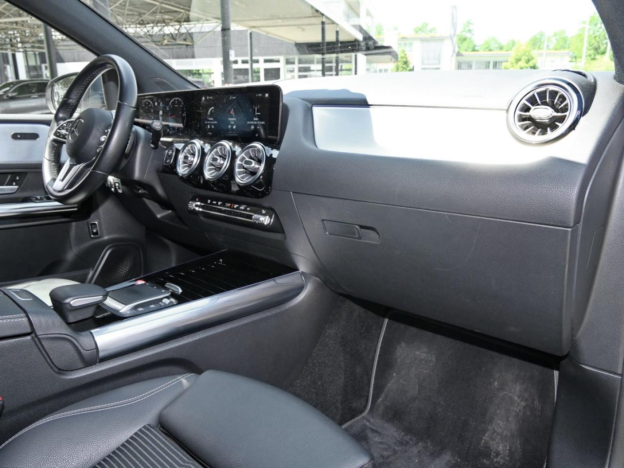 Mercedes-Benz B 200 d Progressive Distronic Kamera AHK