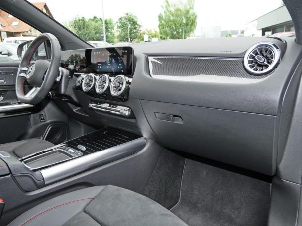 Mercedes-Benz B 200 d AMG Distronic Panorama Keyless 360°