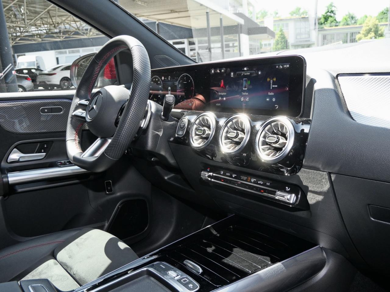 Mercedes-Benz B 200 d AMG Distronic Easy-Pack 360° AHK