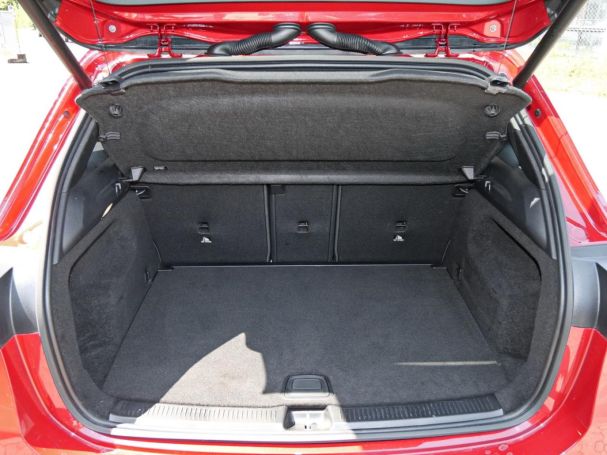 Mercedes-Benz B 200 d AMG Distronic Easy-Pack 360° AHK