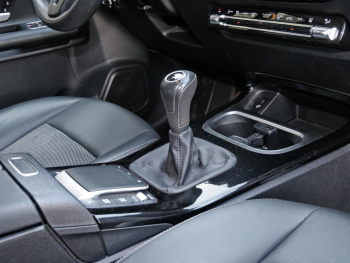 Mercedes-Benz B 200 d MBUX Navi+ Standheizung AHK