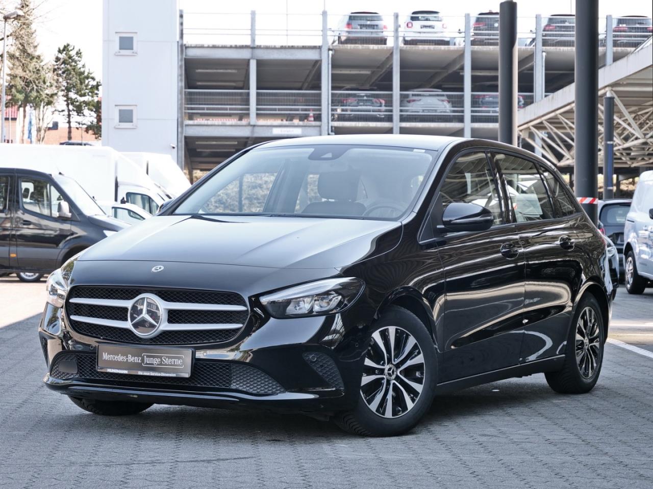 Mercedes-Benz B 200 d MBUX Navi+ Standheizung AHK