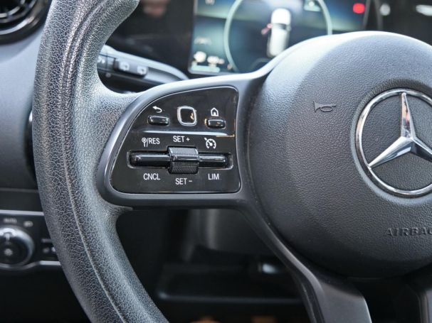 Mercedes-Benz B 200 d MBUX Navi+ Standheizung AHK