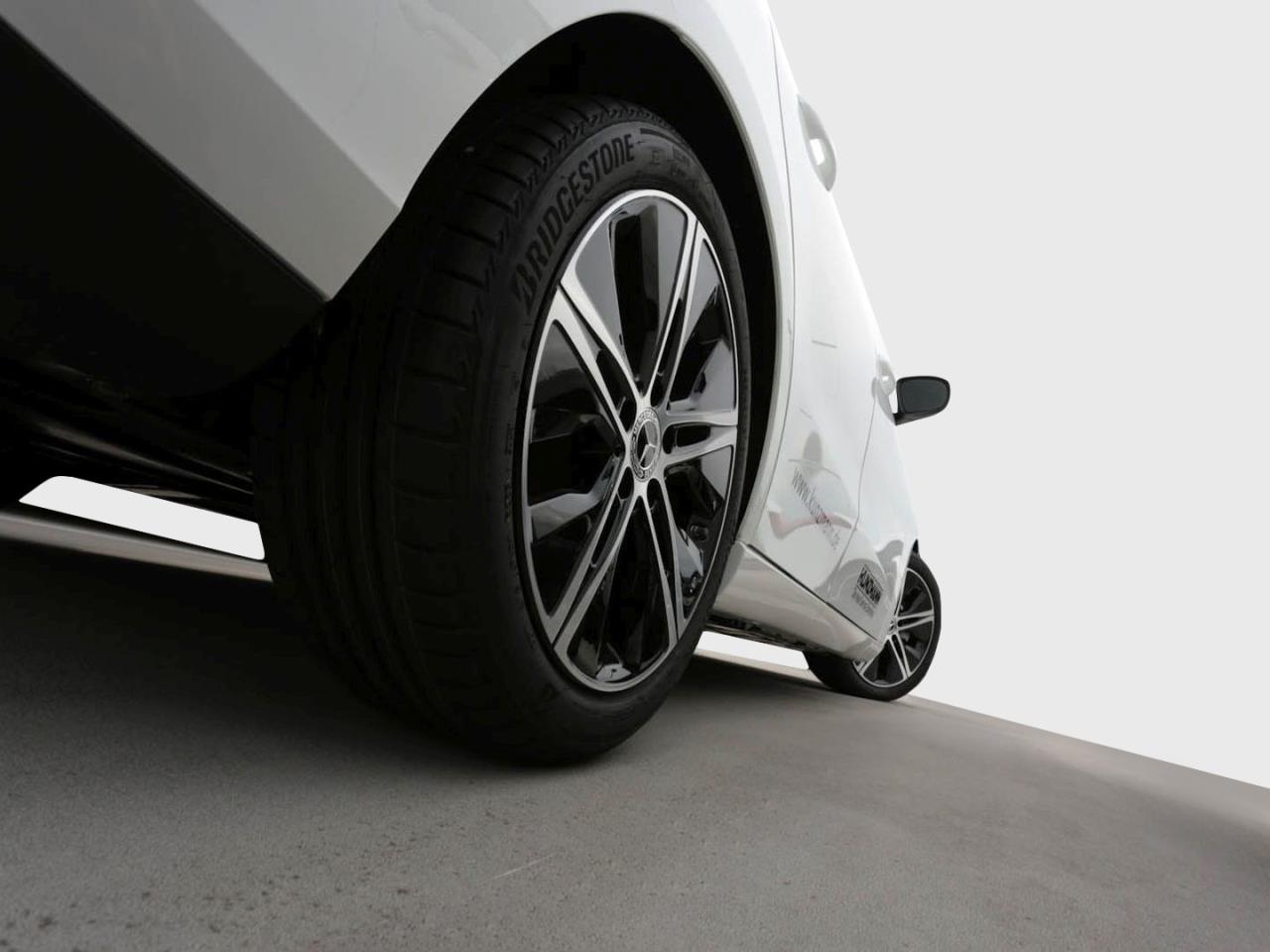 Mercedes-Benz B 200 d Progressive Night Distronic Kamera AHK