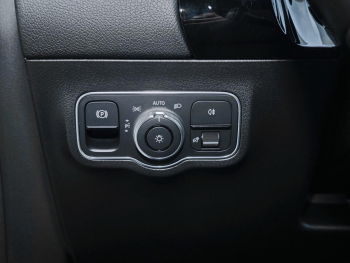 Mercedes-Benz B 200 Progressive MBUXNavi Kamera Easy-Pack AHK