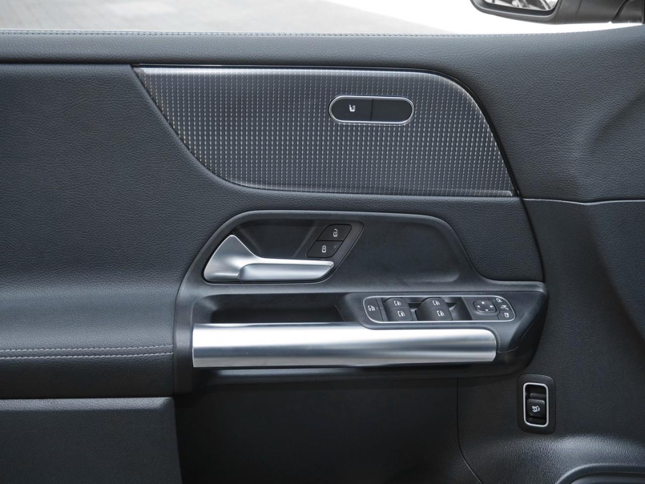 Mercedes-Benz B 200 Progressive MBUXNavi Kamera Easy-Pack AHK