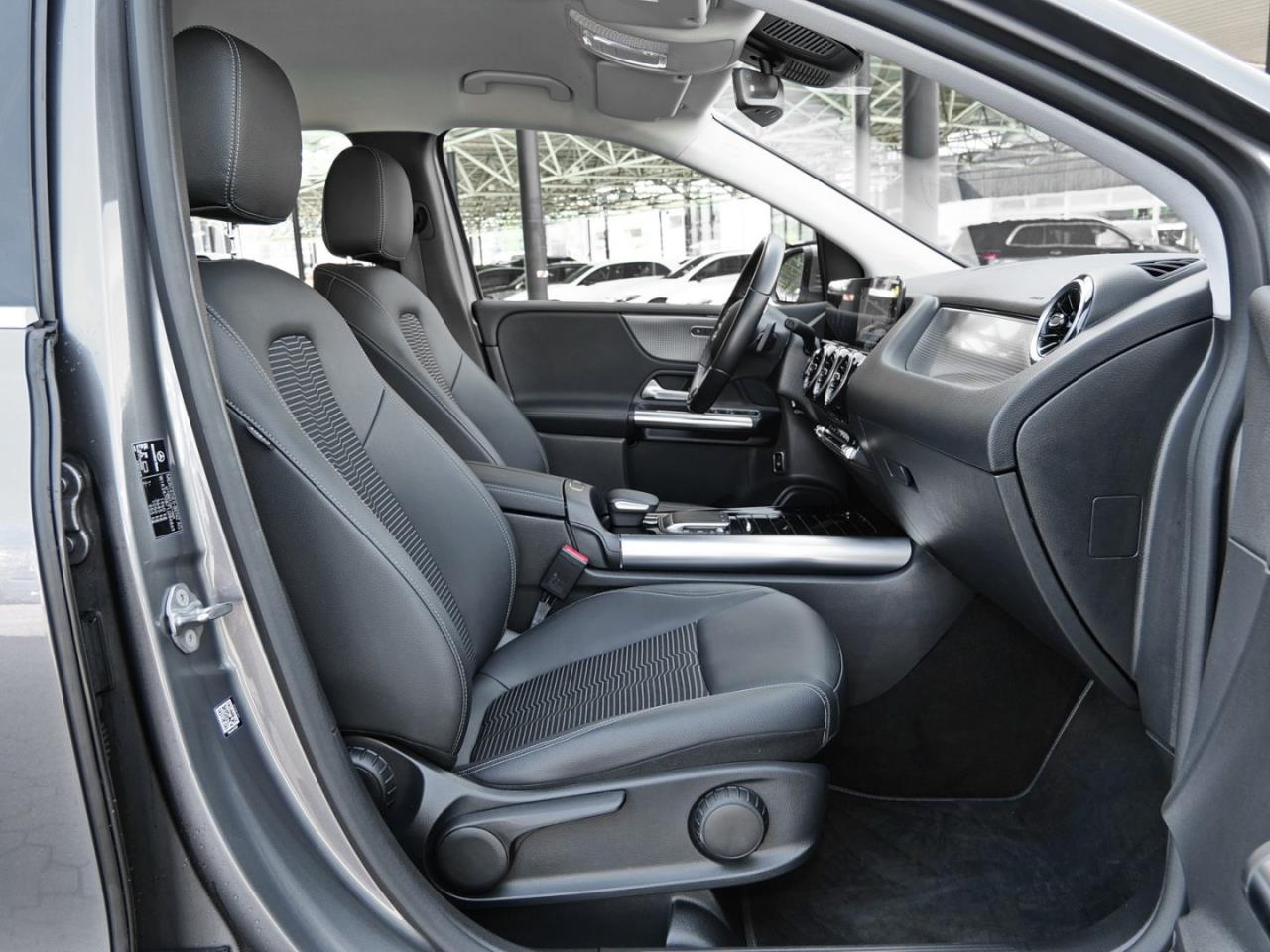 Mercedes-Benz B 200 Progressive MBUXNavi Kamera Easy-Pack AHK