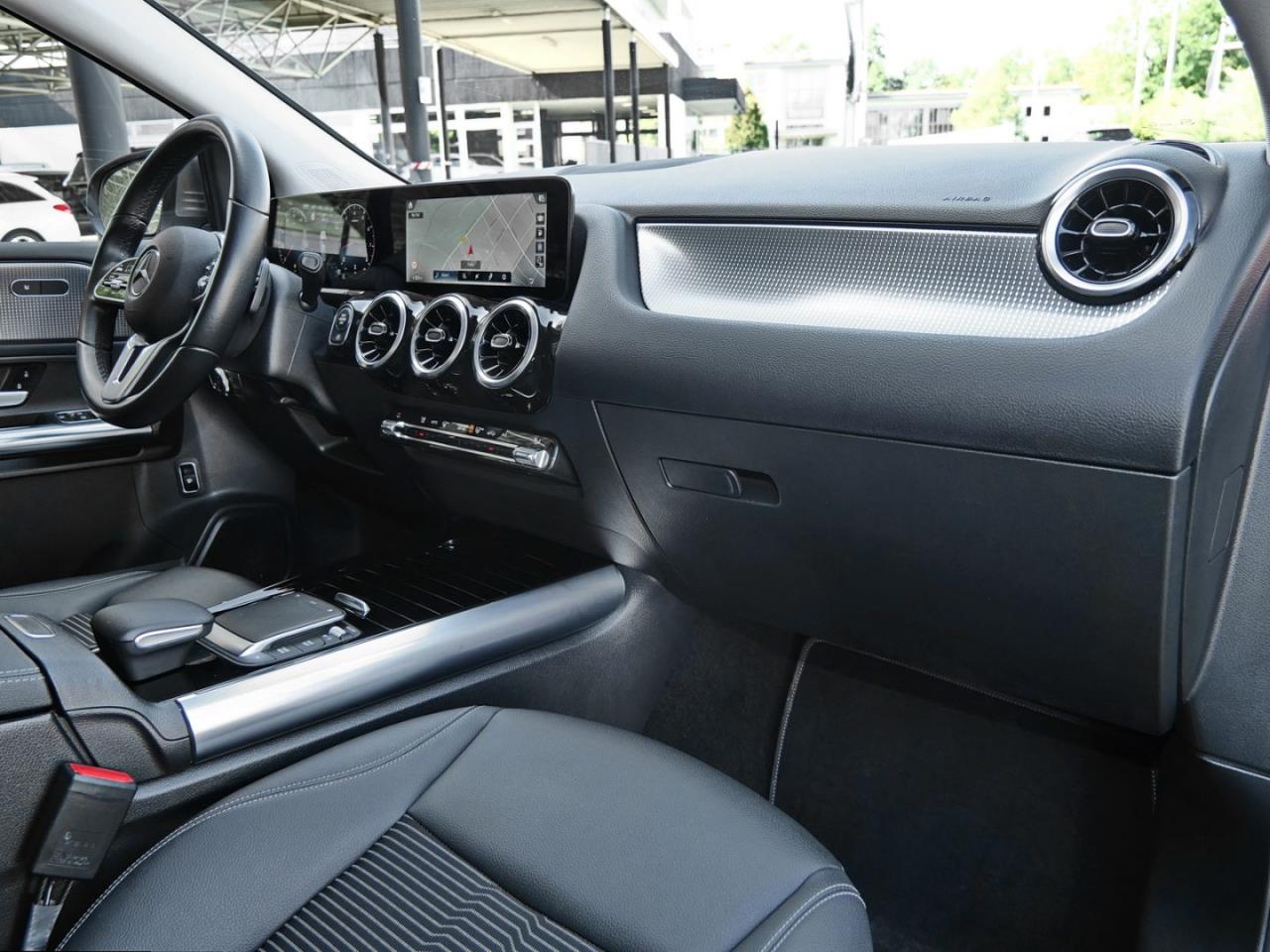 Mercedes-Benz B 200 Progressive MBUXNavi Kamera Easy-Pack AHK