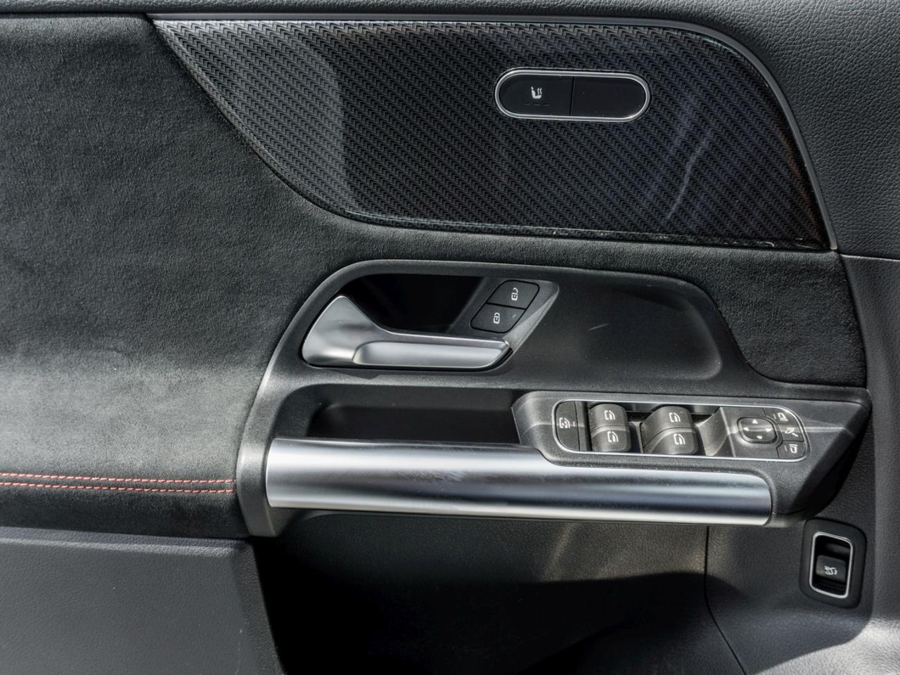 Mercedes-Benz B 200 AMG Night MBUX Navi+ Kamera Easy-Pack
