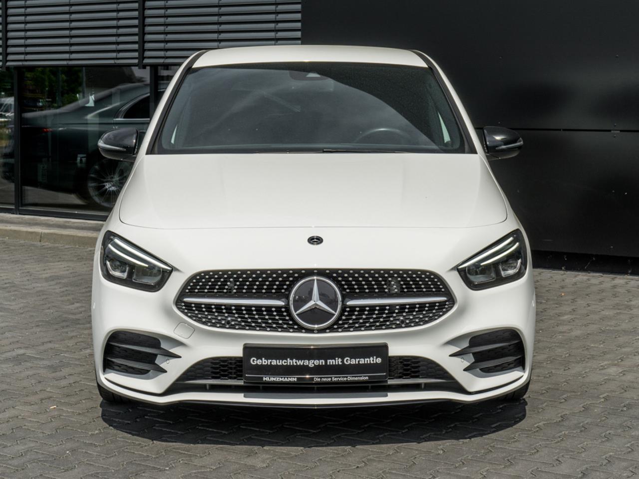 Mercedes-Benz B 200 AMG Night MBUX Navi+ Kamera Easy-Pack