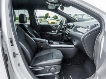 Mercedes-Benz B 200 AMG Night MBUX Navi+ Kamera Easy-Pack