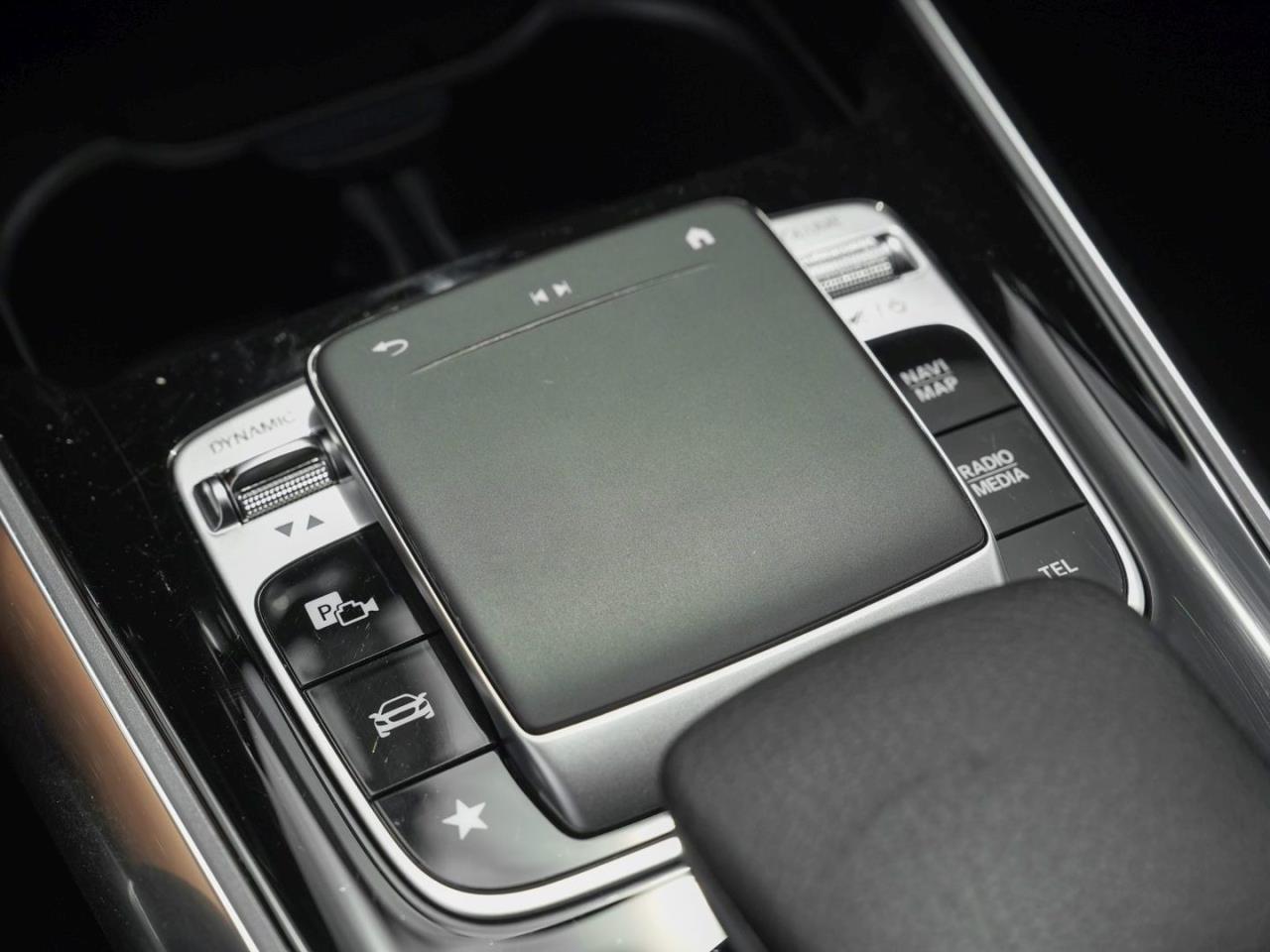 Mercedes-Benz B 220 4M Progressive MBUXNavi+ Easy-Pack