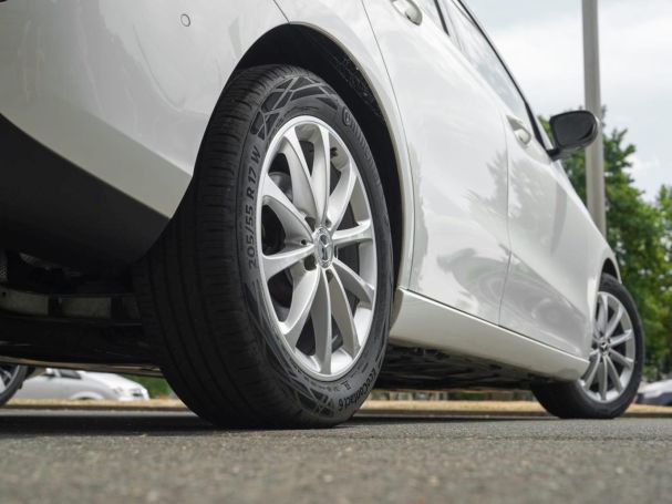 Mercedes-Benz B 220 4M Progressive MBUXNavi+ Easy-Pack